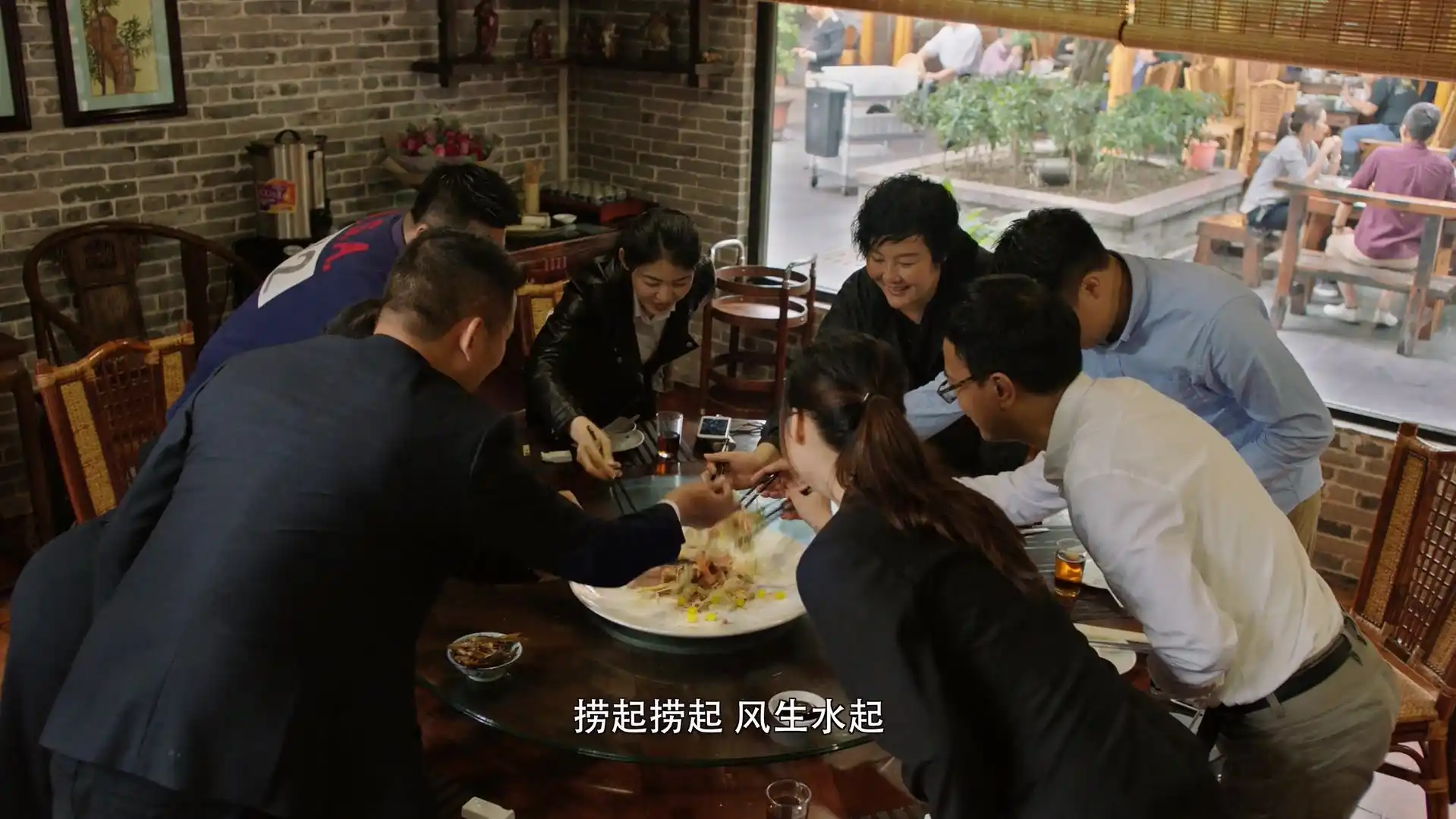 快穿在总受文里抢主角攻剧照2