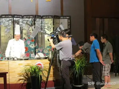 双生花凉儿&兔子莲丝香品剧照2